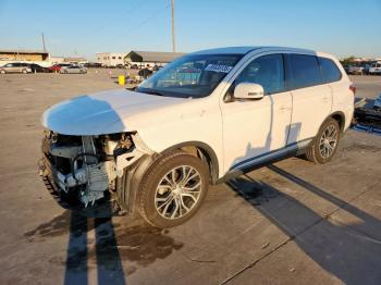  Salvage Mitsubishi Outlander