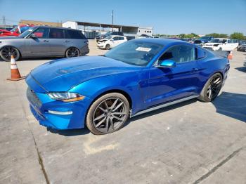  Salvage Ford Mustang