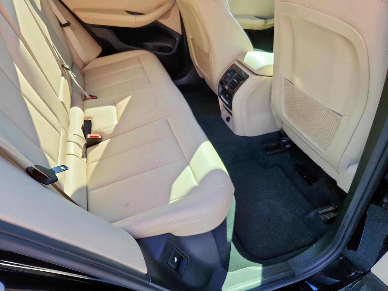 BMW X Series Xdrive30i Image 2