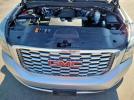 GMC Yukon Denali Image 11