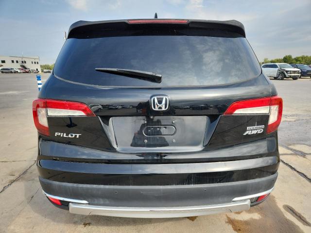 Honda Pilot Touring Image 2