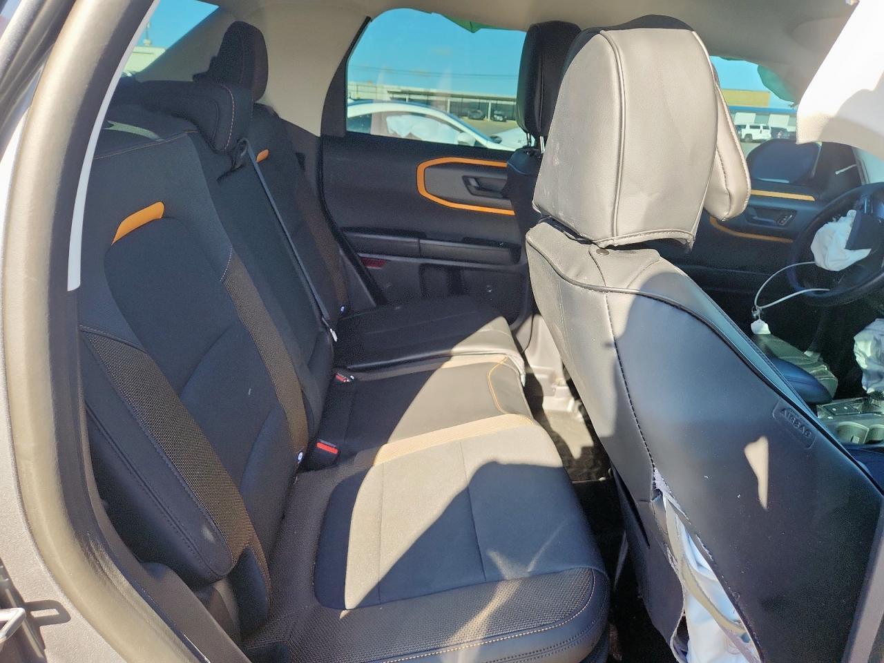 Ford Bronco Badlands Image 8