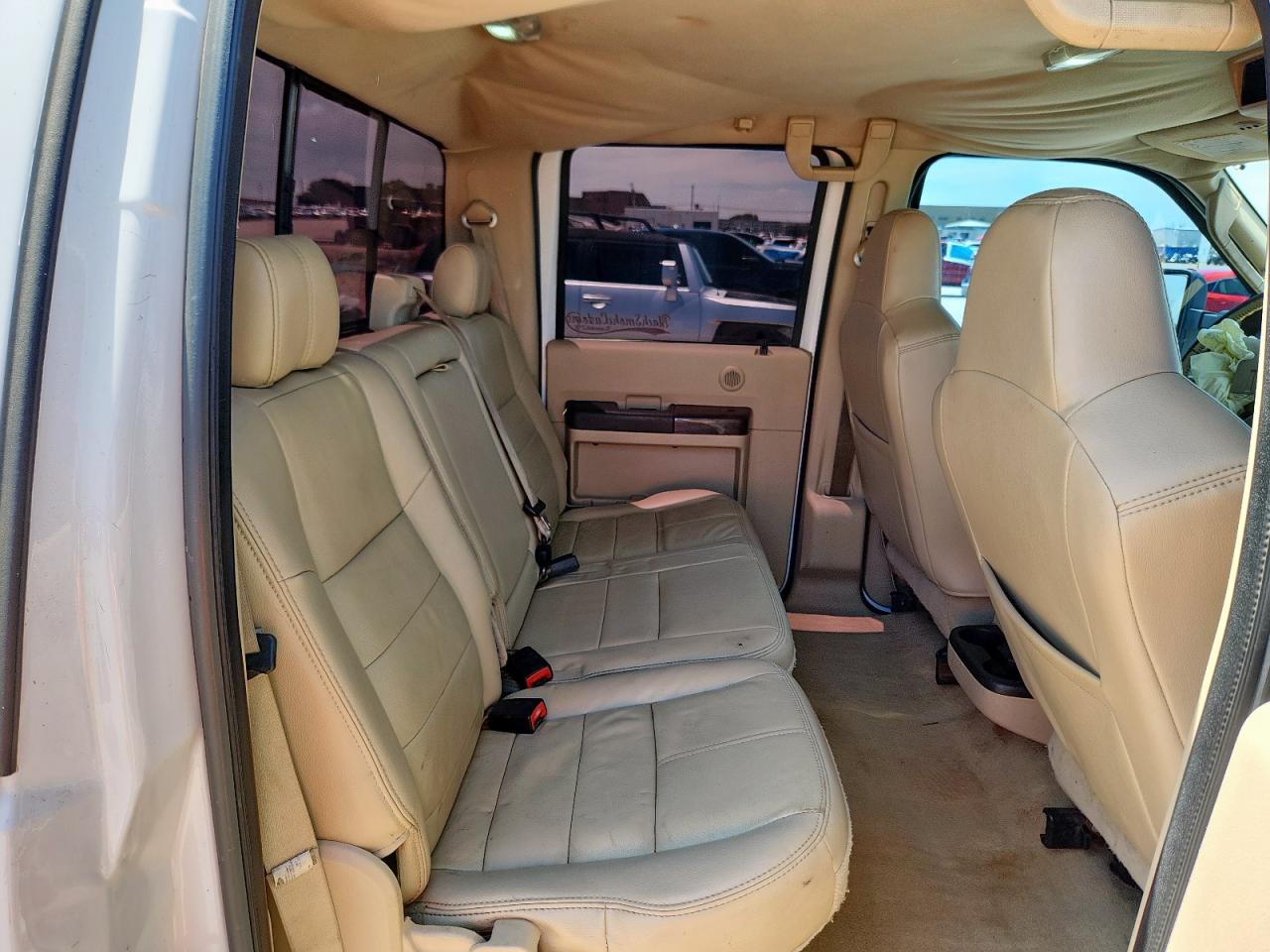 Ford F-250 Super Duty Image 8