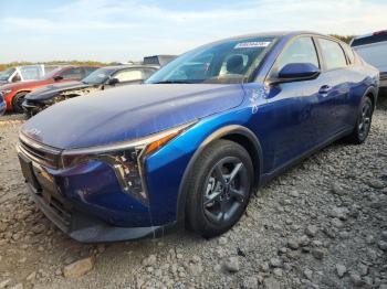  Salvage Kia K4 Lx