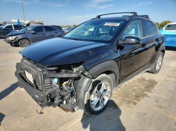  Salvage Hyundai KONA