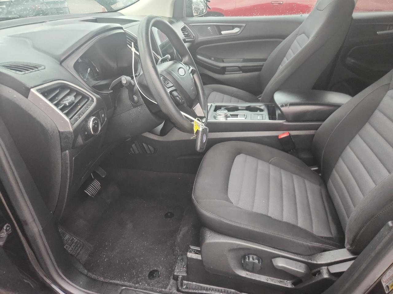 Ford Edge Se Image 4