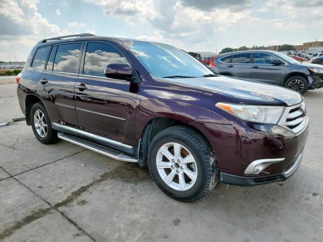 Toyota Highlander Base Image 11