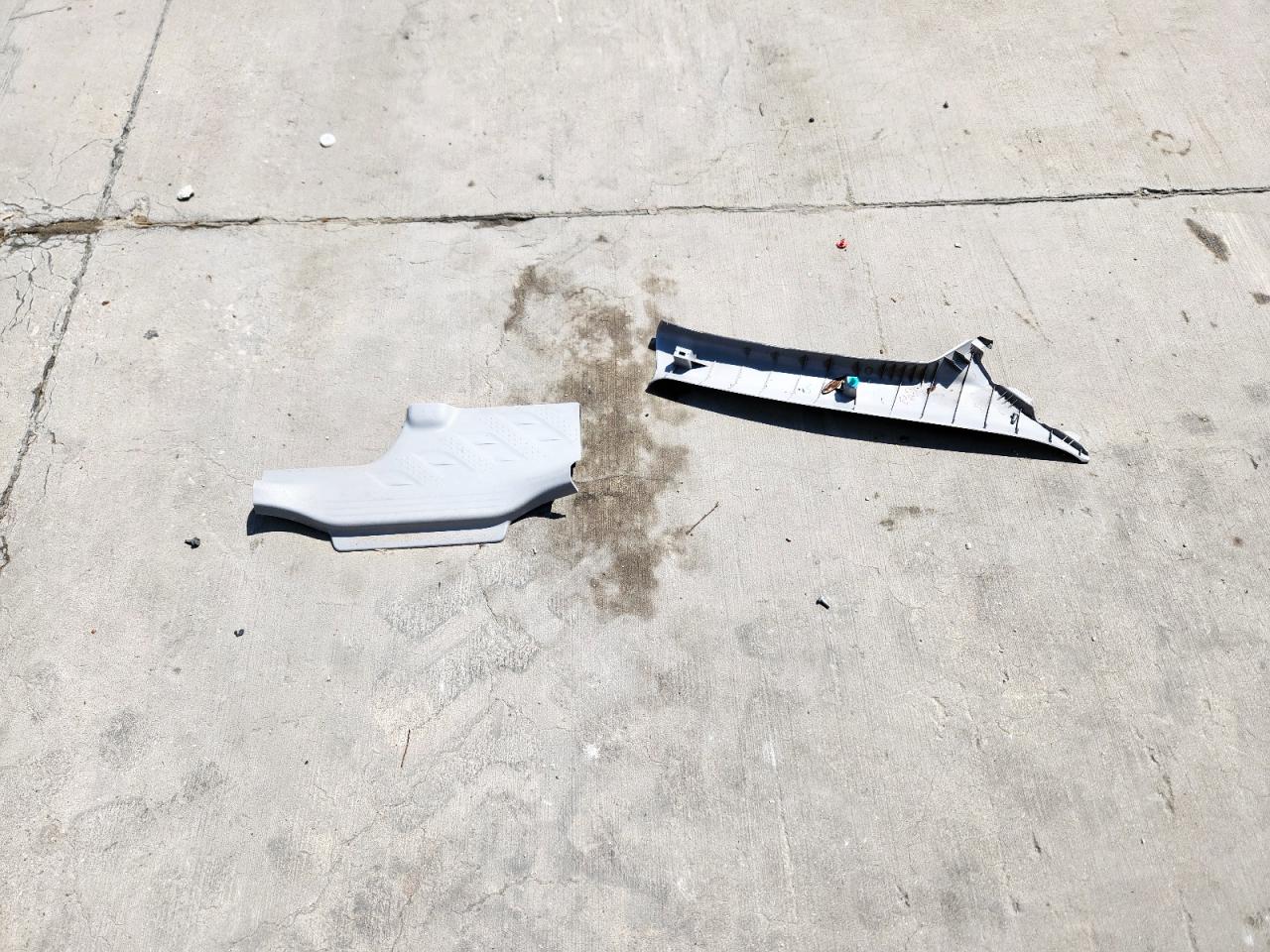 Toyota Highlander Base Image 5