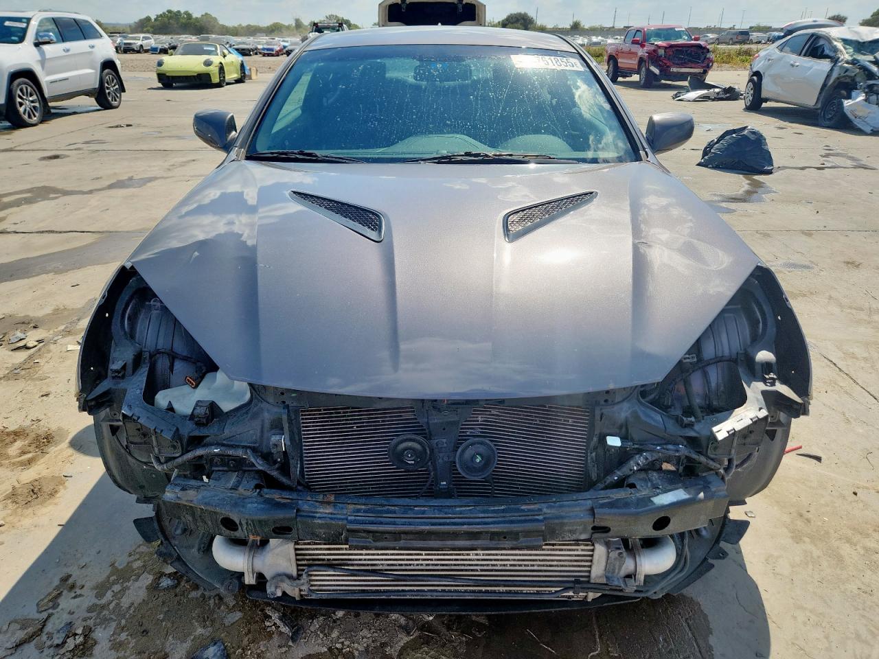 Hyundai Genesis 2.0t Image 12