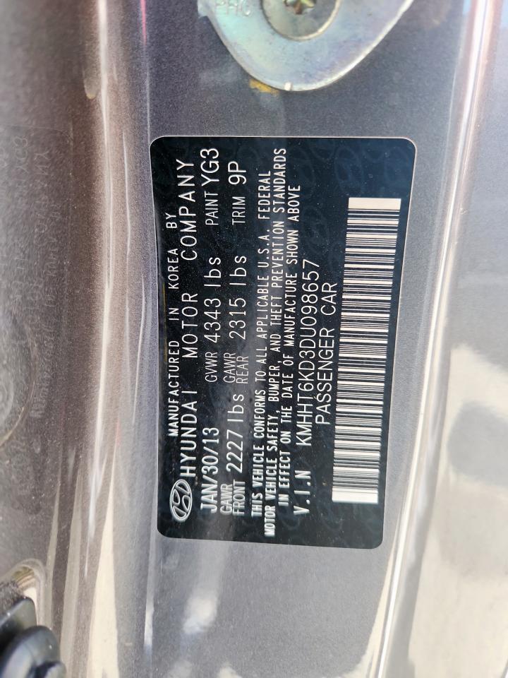 Hyundai Genesis 2.0t Image 5