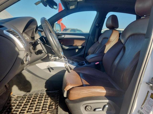 Audi Q5 Premium Plus Image 12