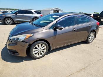  Salvage Kia Forte