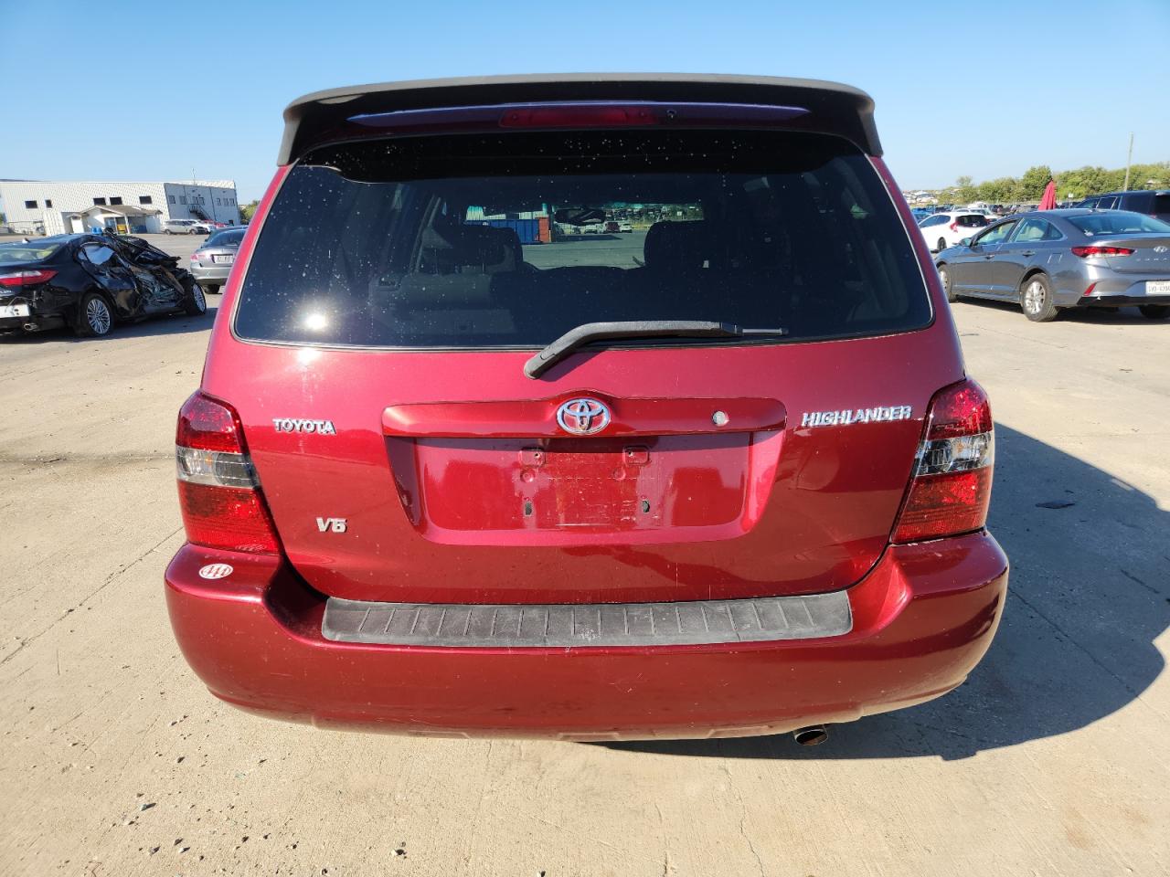 Toyota Highlander Base Image 6