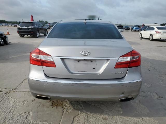 Hyundai Genesis 3.8l Image 4