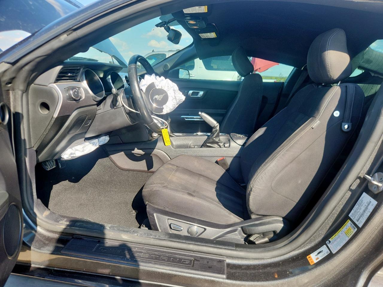 Ford Mustang Gt Image 6