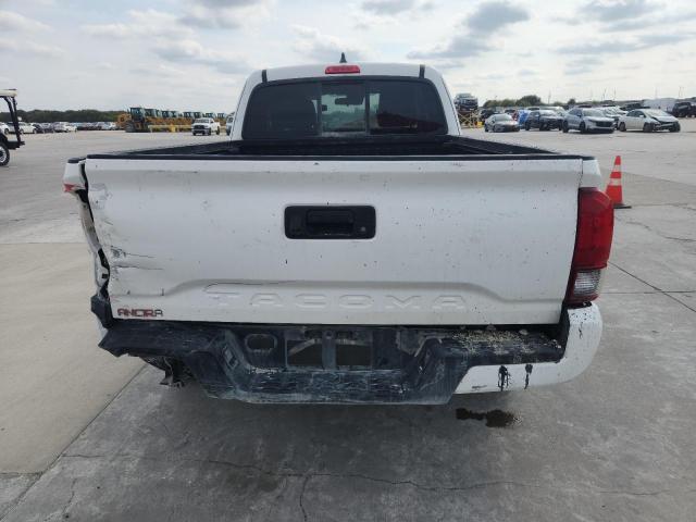 Toyota Tacoma Access Cab Image 2