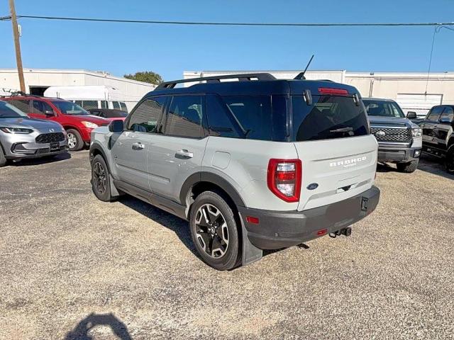 Ford Bronco Outer Banks Image 4