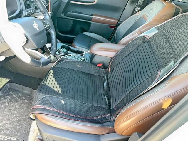 Ford Bronco Outer Banks Image 10