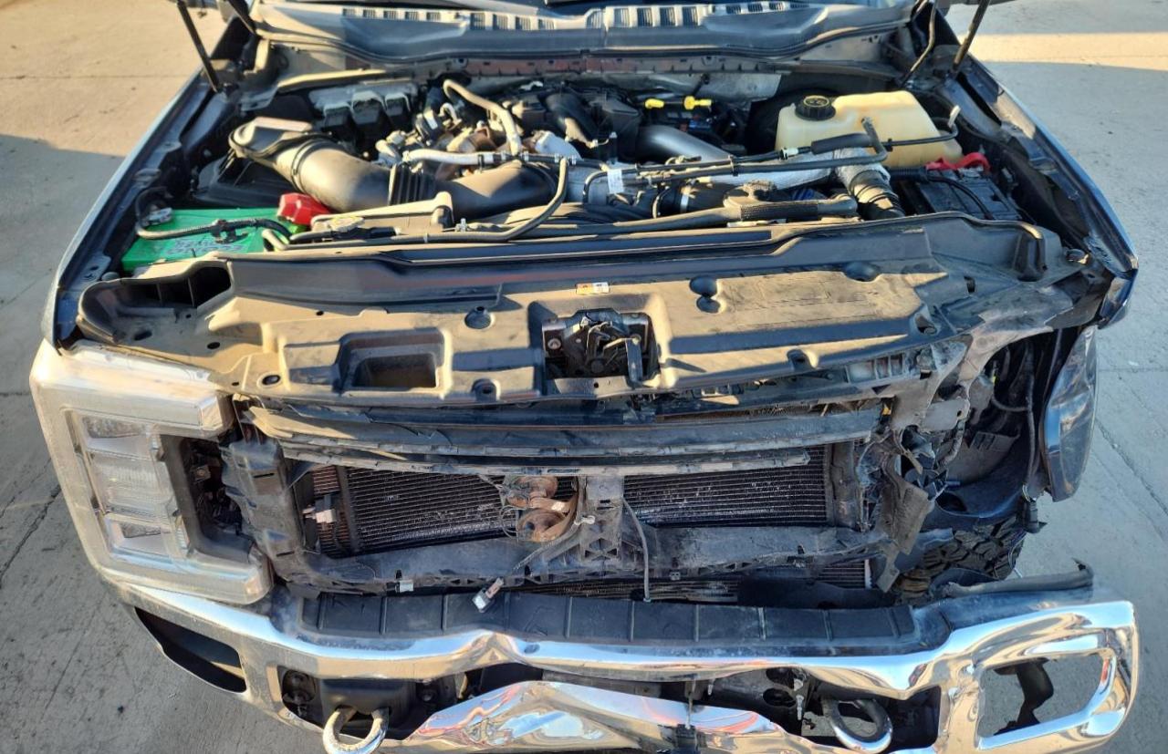 Ford F-250 Super Duty Image 8