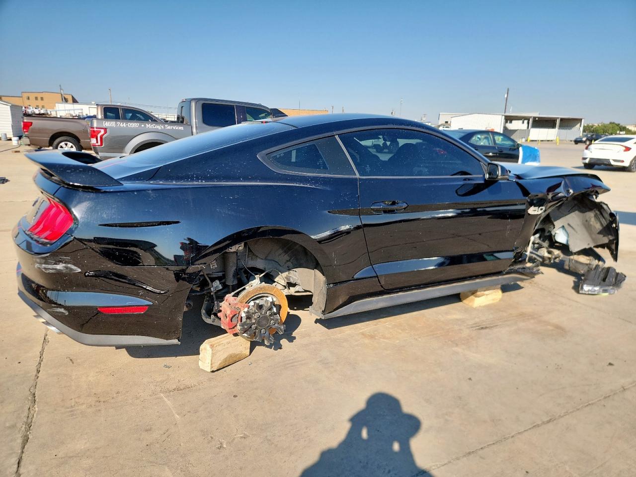 Ford Mustang Gt Image 2