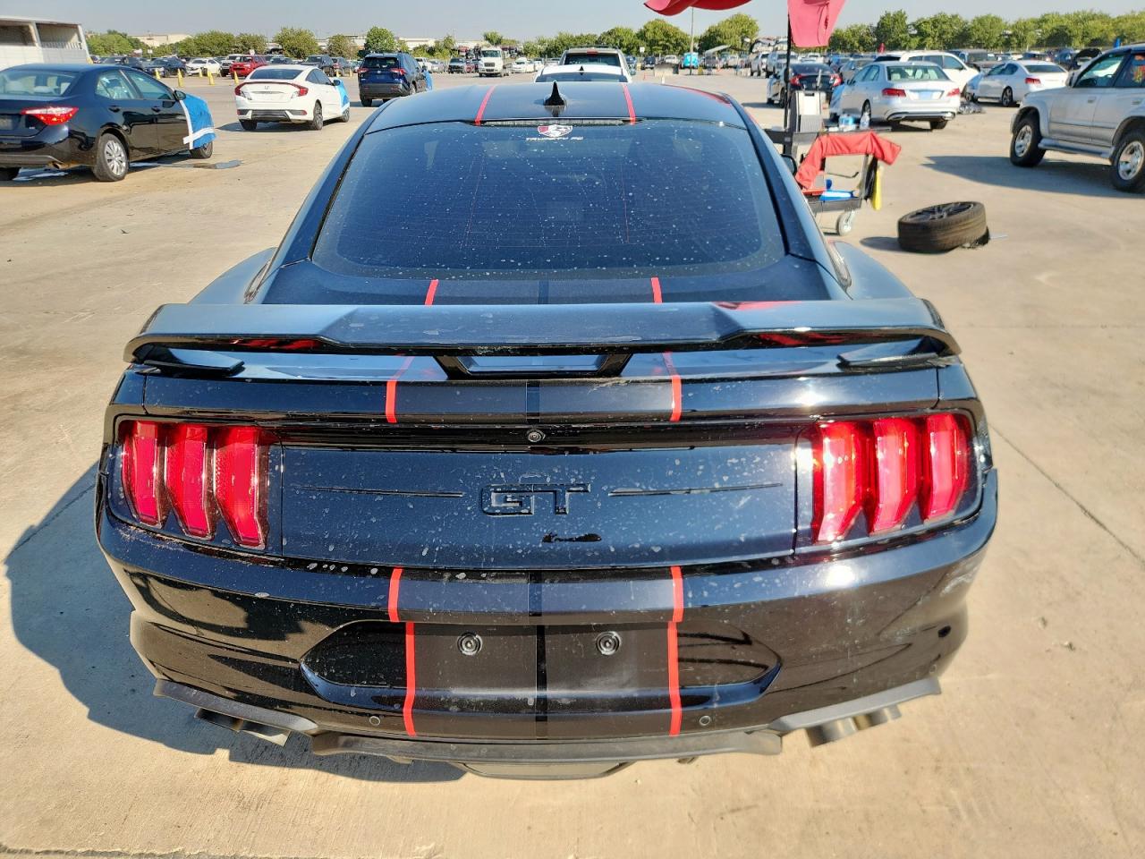 Ford Mustang Gt Image 7