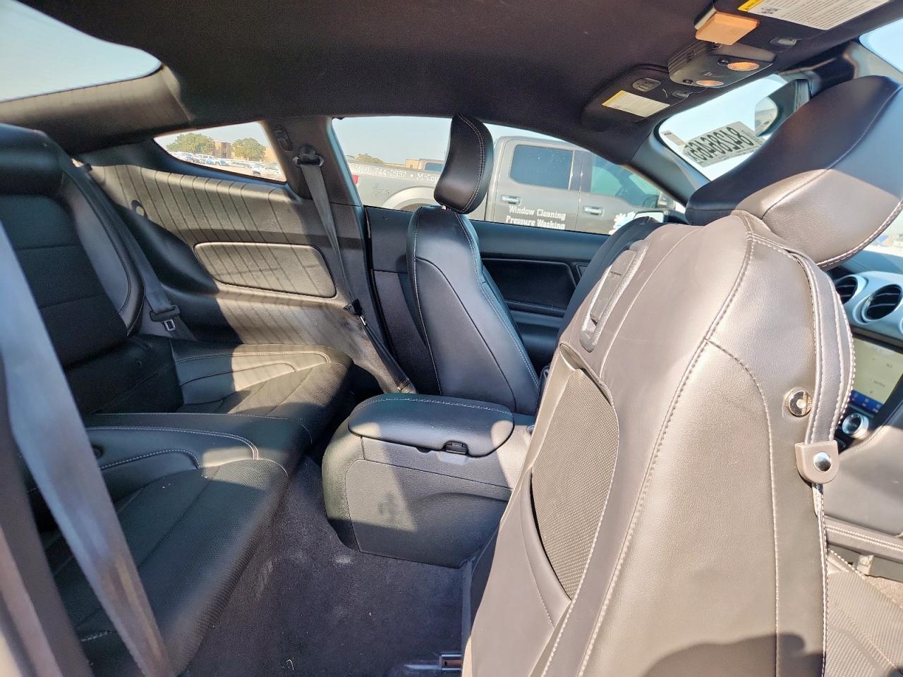 Ford Mustang Gt Image 13