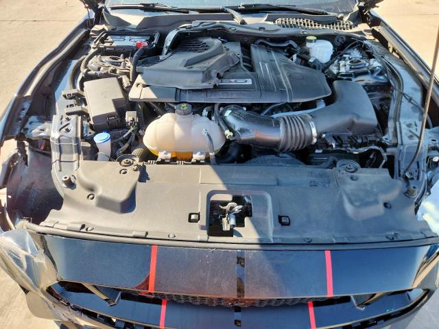 Ford Mustang Gt Image 9