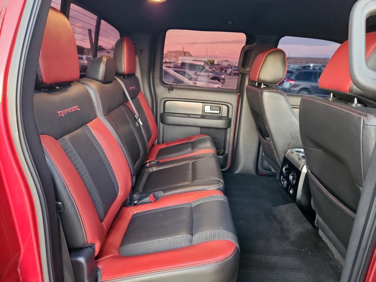 Ford F-150 Svt Raptor Image 12