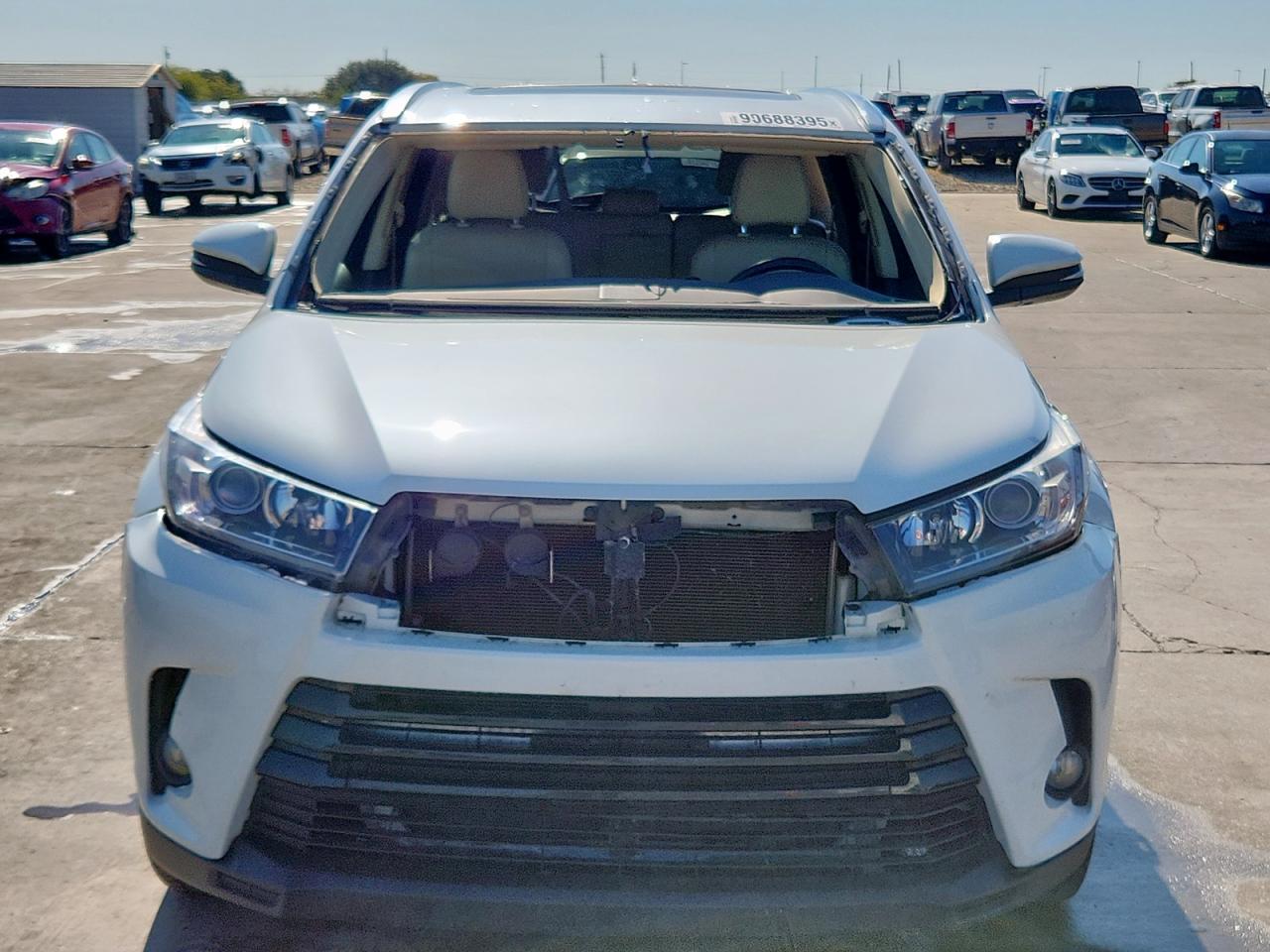 Toyota Highlander Limited Image 6