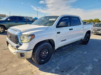  Salvage Toyota Tundra