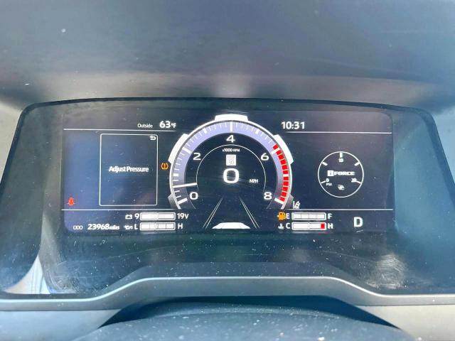 Toyota Tundra Crewmax Limited Image 9