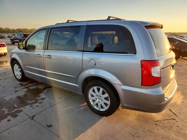 Chrysler Minivan Touring Image 4