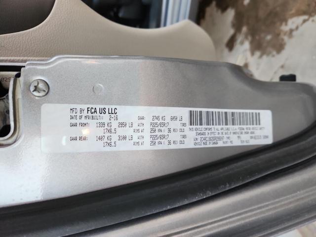 Chrysler Minivan Touring Image 3