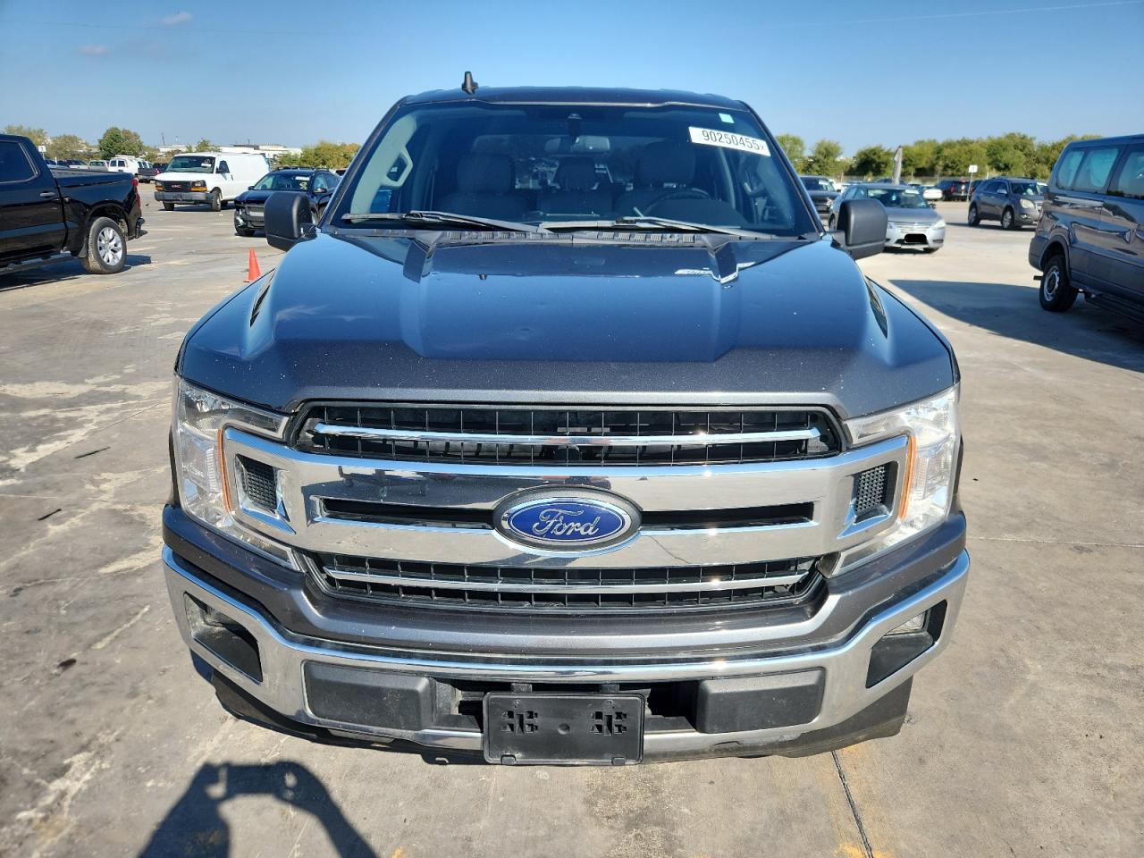Ford F-150 Supercrew Image 10
