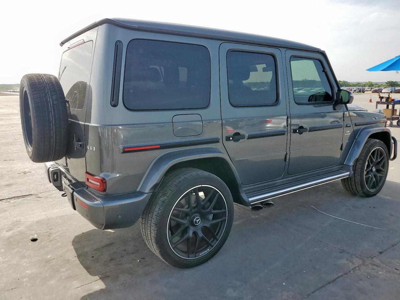 Mercedes-Benz G-Class 63 Amg Image 10