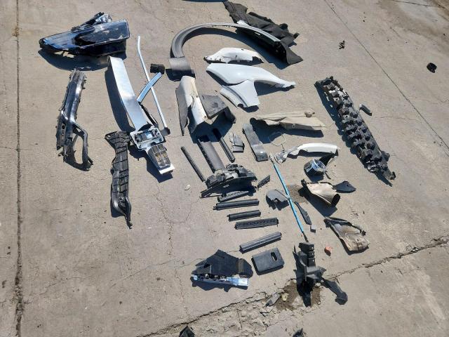 Ford Explorer Limited Image 10