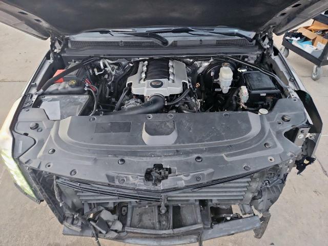 Cadillac Escalade Premium Luxury Image 7