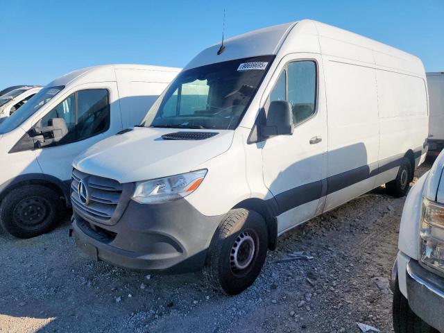  Salvage Mercedes-Benz Sprinter