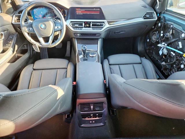 BMW 3 Series Image 12