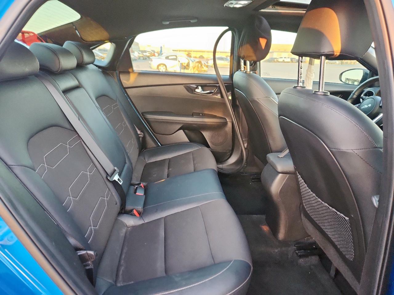 Kia Forte Gt Line Image 7