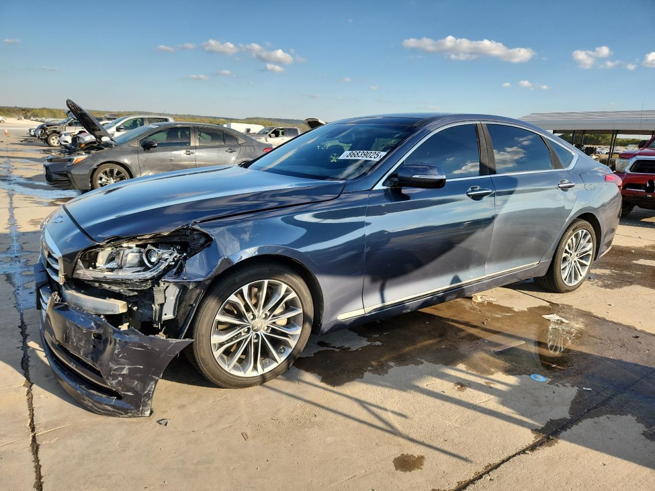 Hyundai Genesis 3.8l Image 1