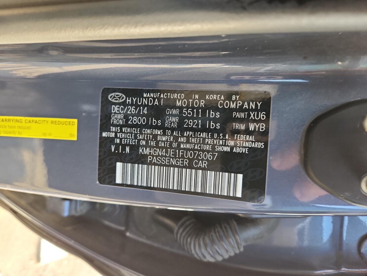 Hyundai Genesis 3.8l Image 11