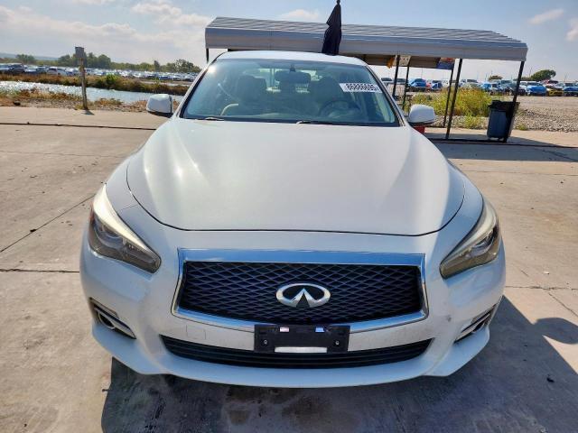 INFINITI Q50 Base Image 3