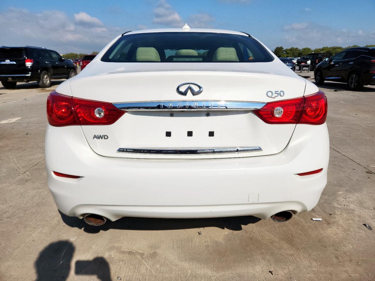 INFINITI Q50 Base Image 12