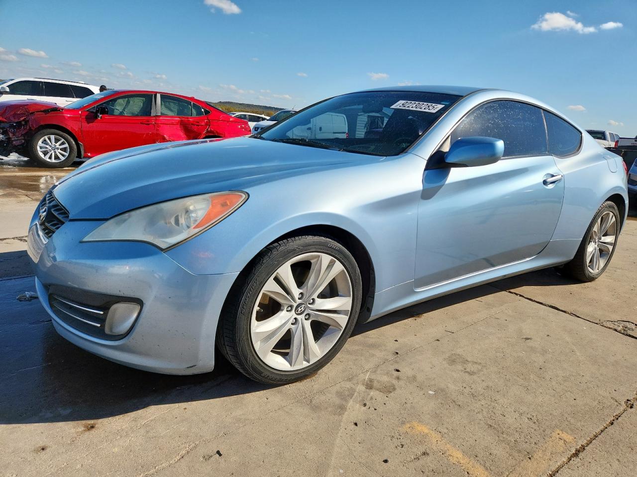 Hyundai Genesis 3.8l Image 1