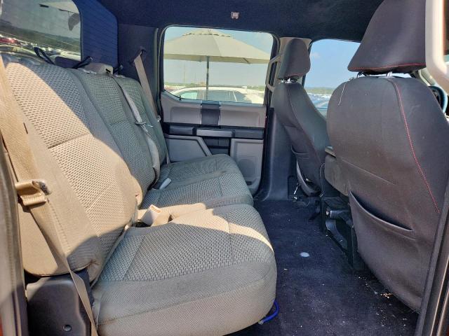 Ford F-150 Supercrew Image 8