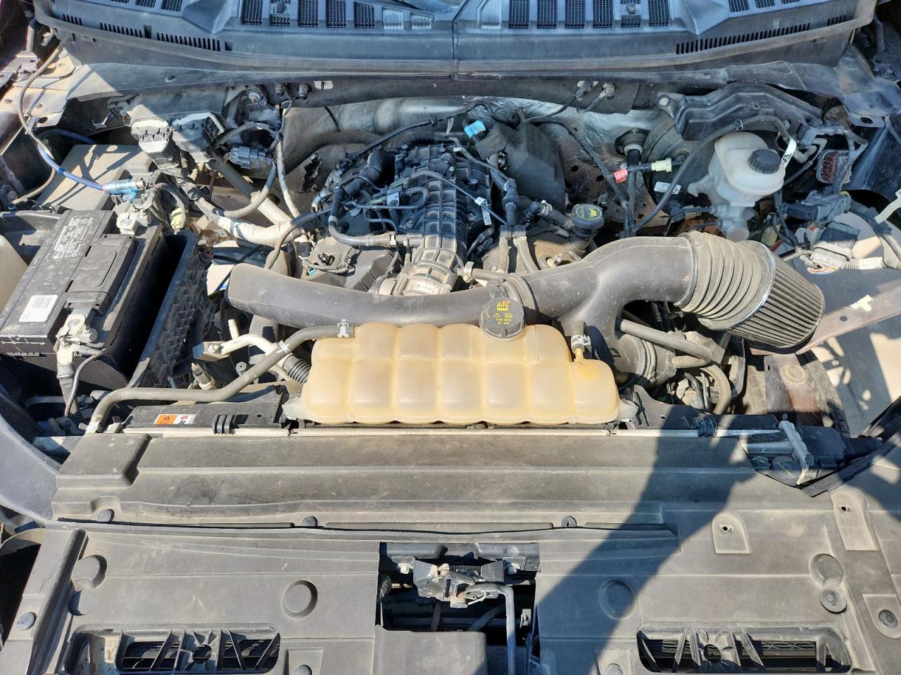 Ford F-150 Supercrew Image 7