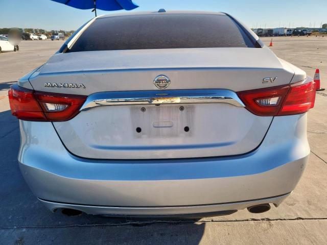 Nissan Maxima 3.5s Image 6