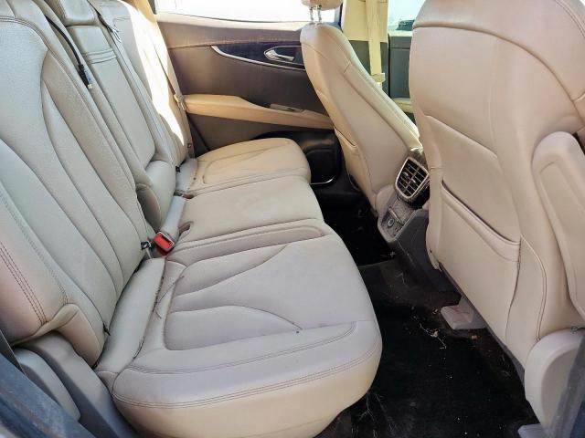 Lincoln Nautilus Image 10