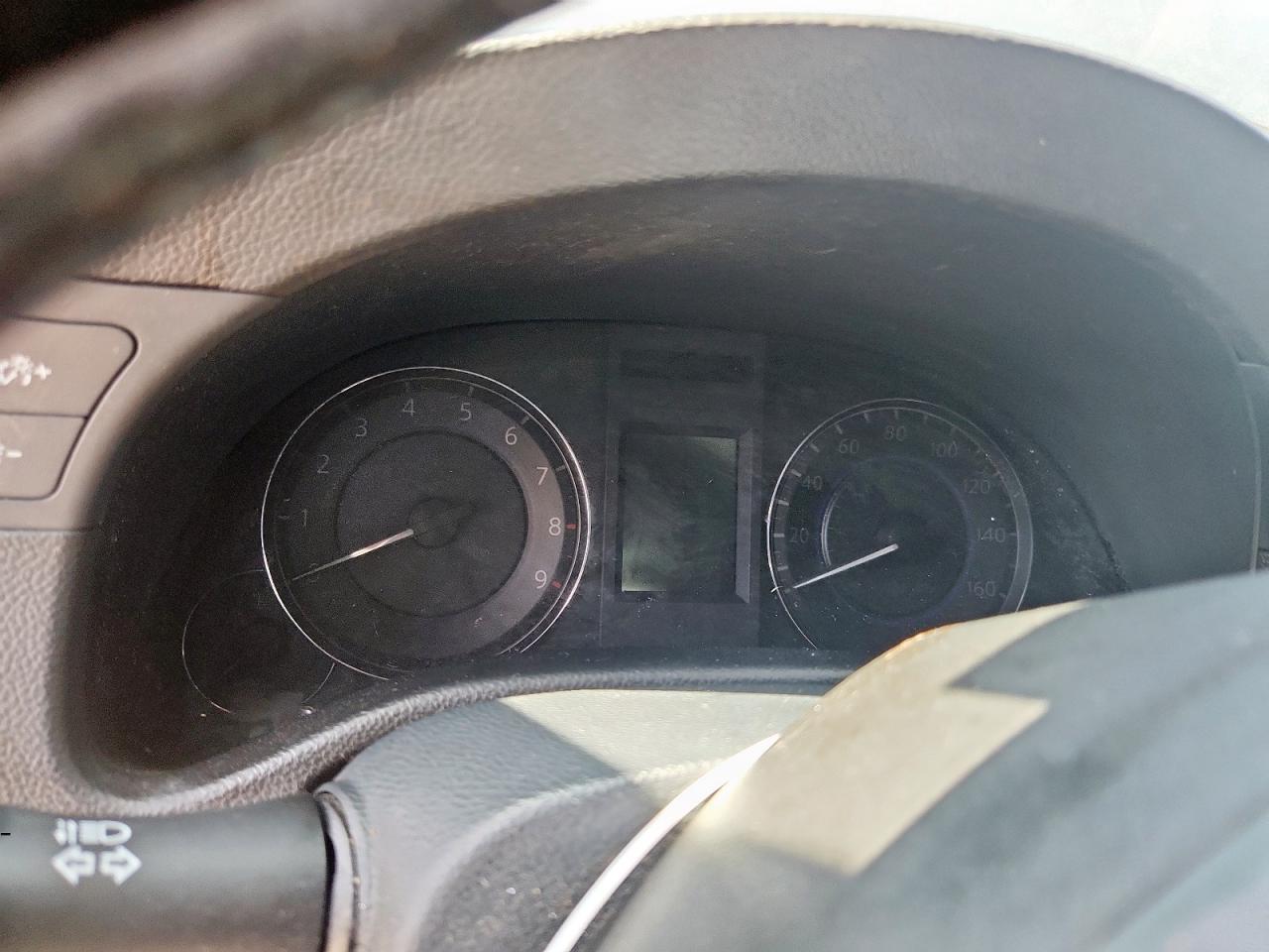 INFINITI G37 Base Image 12